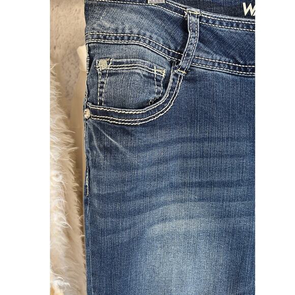 Wallflower Juniors Size 13 Luscious Curvy Fit 5 Pocket Bootcut Jeans #0230 - Picture 6 of 10